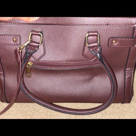 Purse - Picture 2 of 3